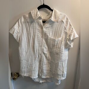 We The Free White Button Down Shirt Size Medium